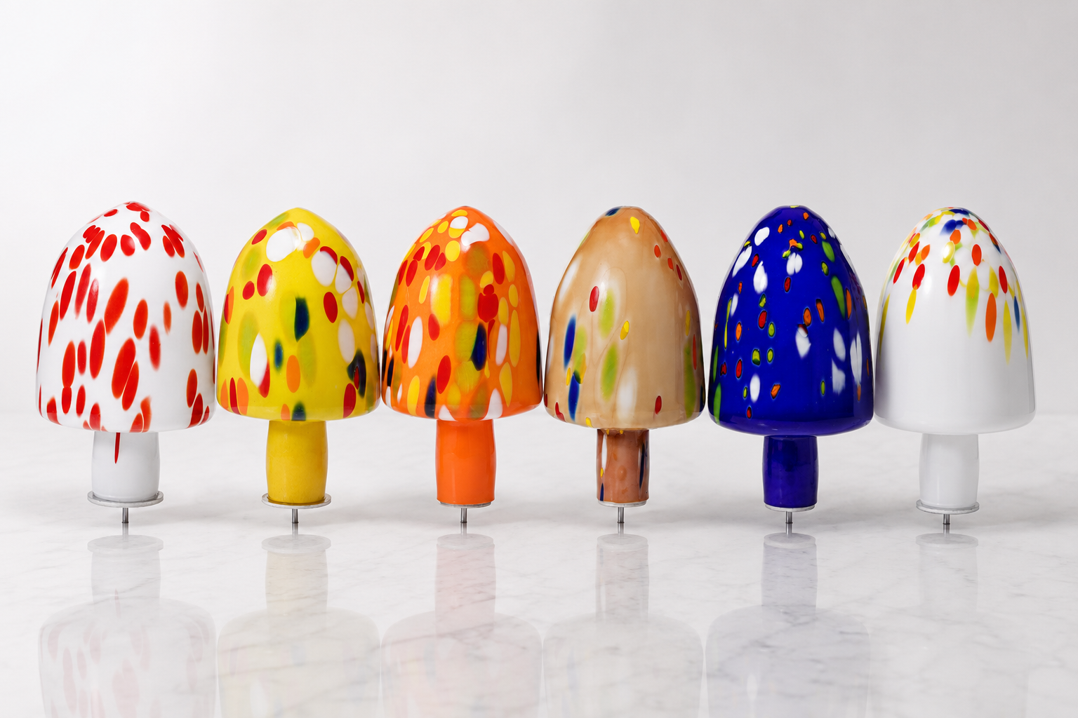 Glas-Hut-Pilz 25cm Gartenflair inkl. Stab, diverse Farben