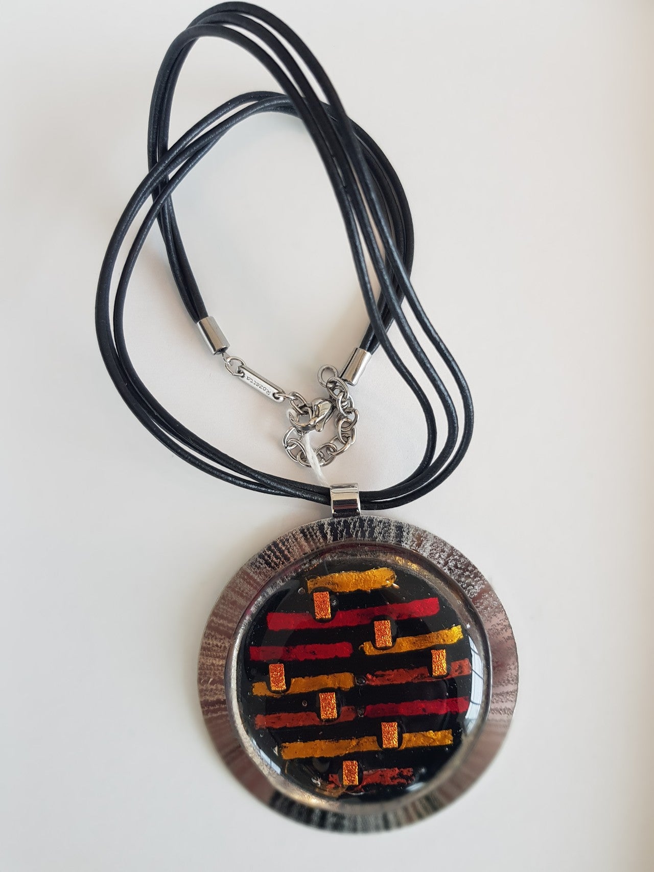 Halskette Brilliance mit mit Glasanhänger Rot Gold Fusing (Lederband)