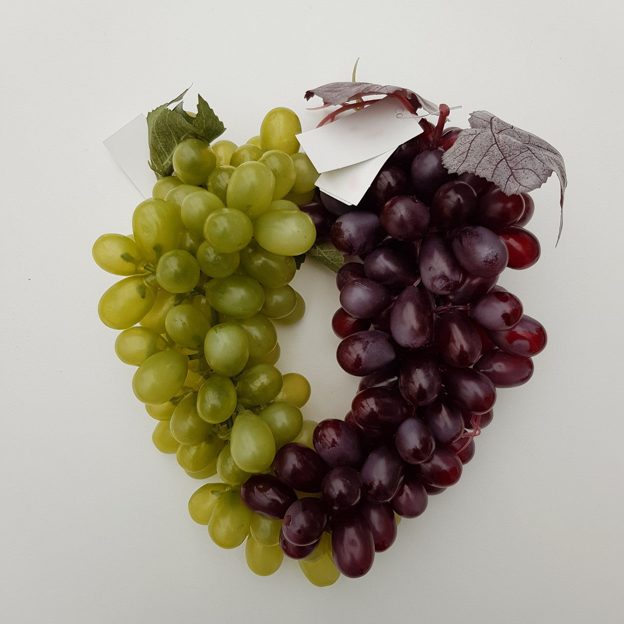 Deko Weintrauben mit Blättern weiß, rot