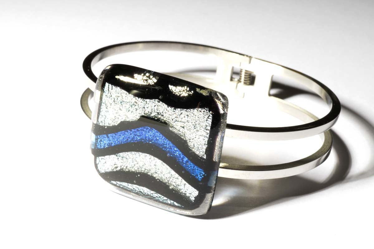 Armreif mit Glasstein Silber Blau Fusing