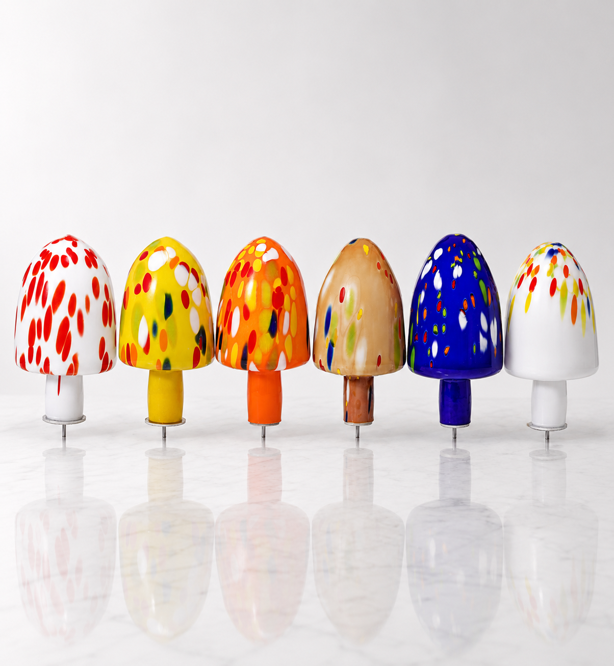 Glas-Hut-Pilz 33cm Gartenflair inkl. Stab, diverse Farben