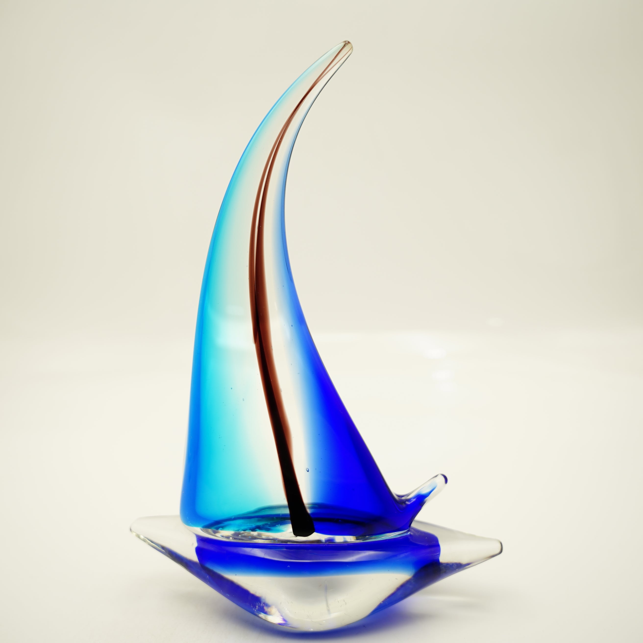 Glasfigur Schif Höhe ca. 31cm Blau/Hellblau Handarbeit