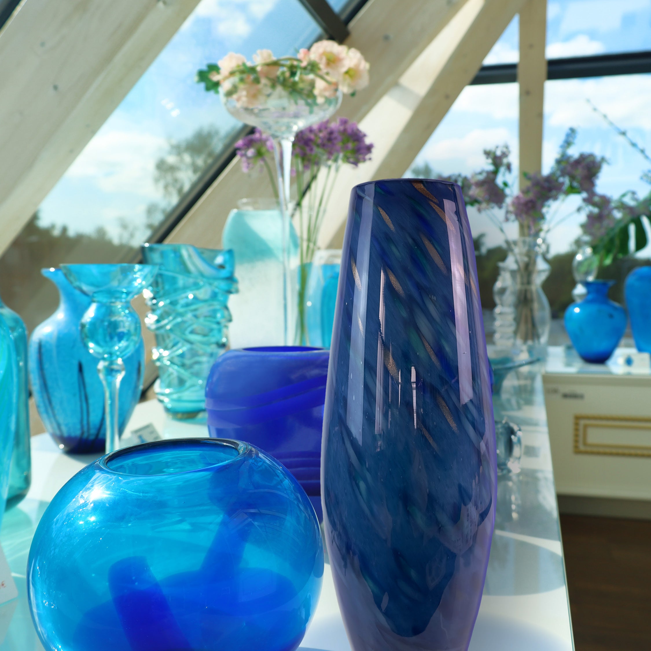 Glas Vase Modern in Blau/Türkis Handarbeit