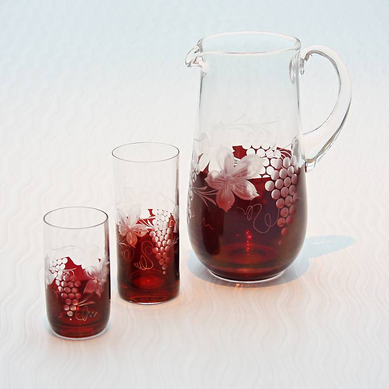 Trinkbecher Red Queen 250 ml, Weinrot, aus Glas
