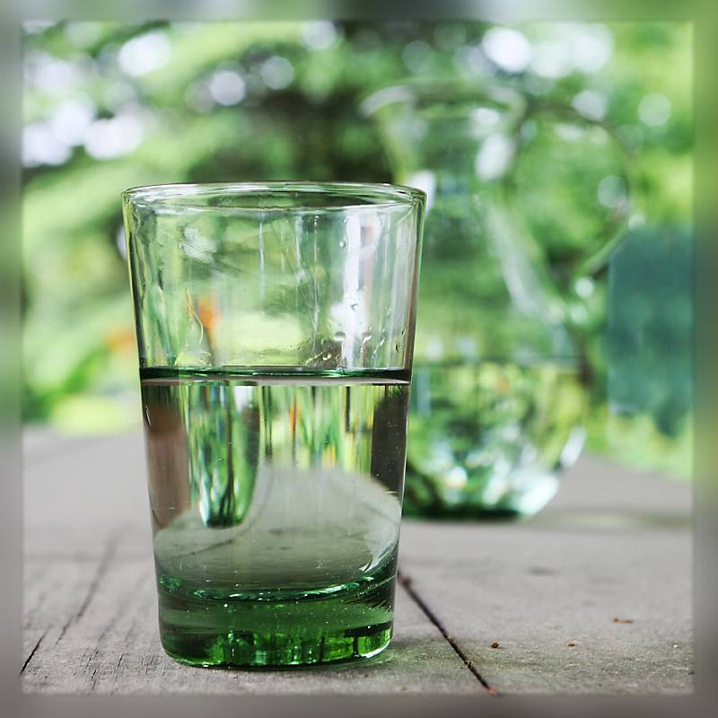 Longdrinkglas Thüringer Waldglas grün 250ml Trinkbecher Wasser Saftglas Handmade