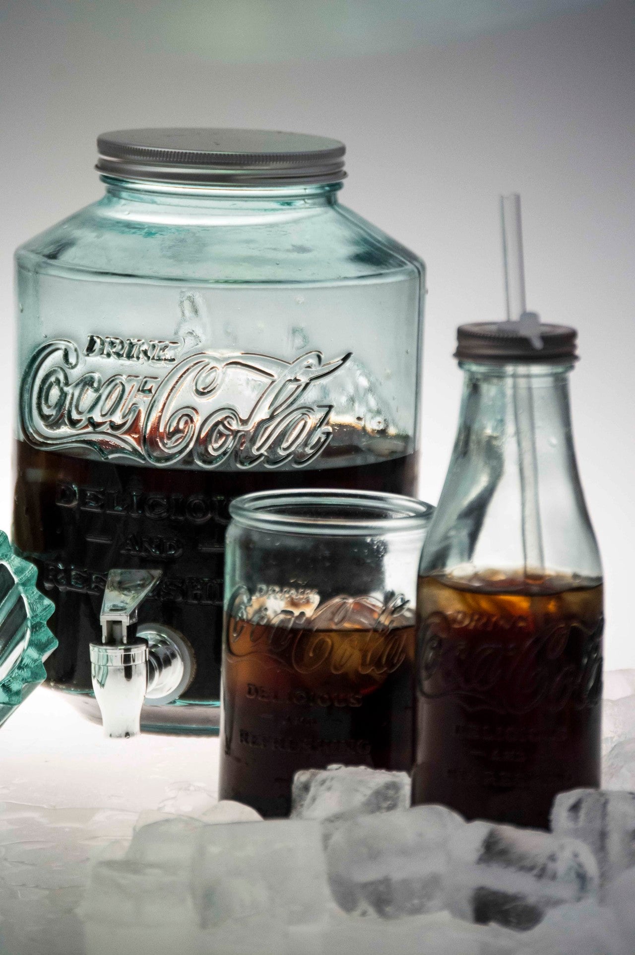 Glas mit Trinkhalm Cola 550 ml Limonade Becher Retro Recycling-Glas